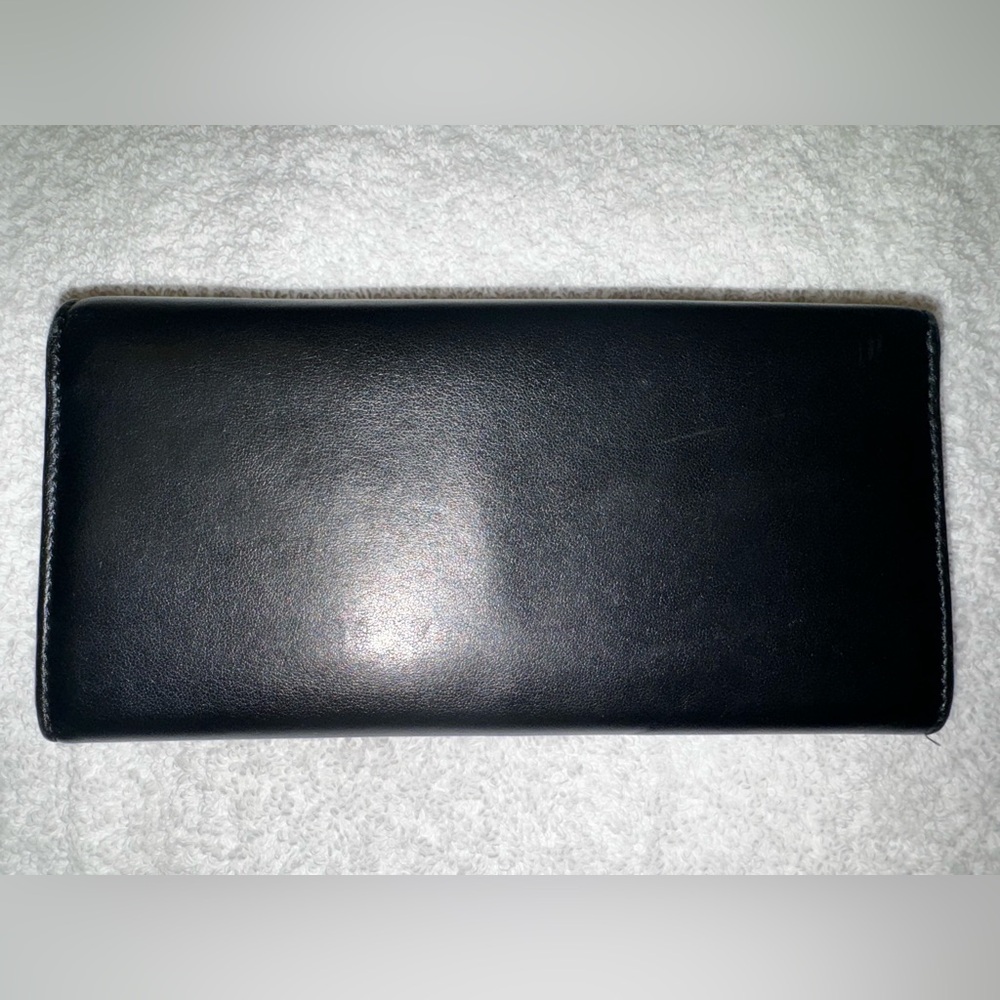 Fendi Peekaboo Continental long wallet with dust bag and certificate card. - Picture 2 of 16
